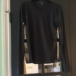 EUC size 12 Lululemon long sleeve mesh panel top.